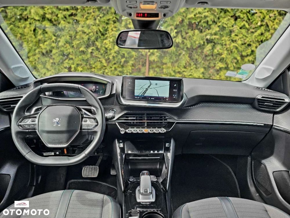 Peugeot 208 - 9