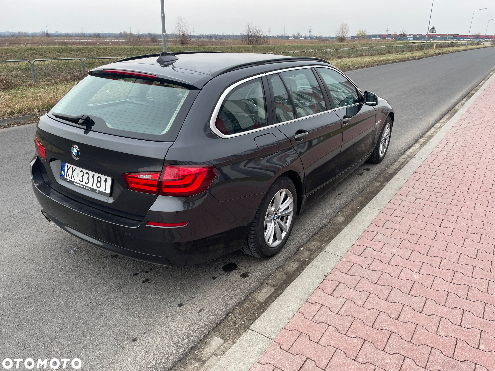 BMW Seria 5 520d Touring - 6