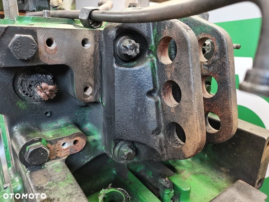John Deere 6155 R WOM tylny R545140 - 5