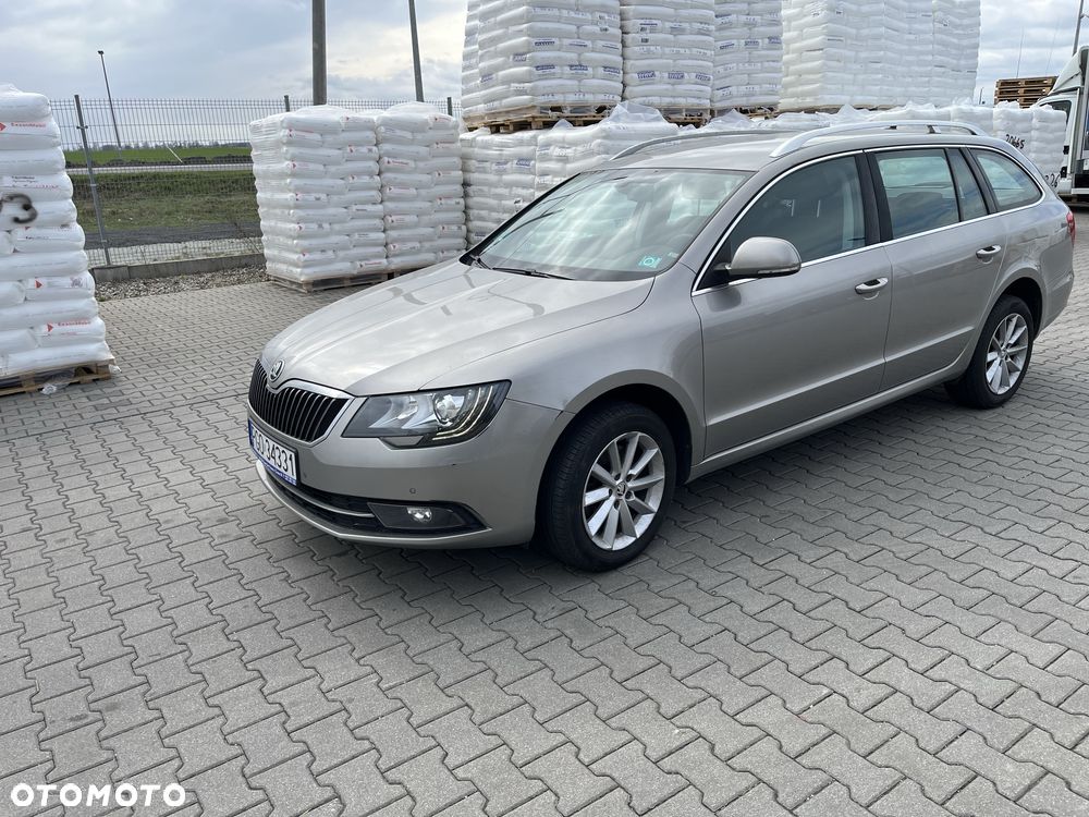 Skoda Superb - 1