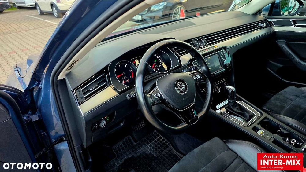 Volkswagen Passat - 20