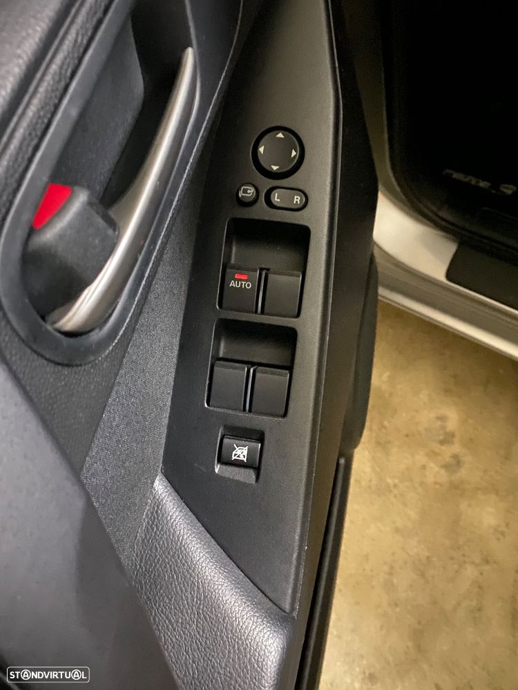 Mazda 3 MZ-CD 1.6 Sport - 14