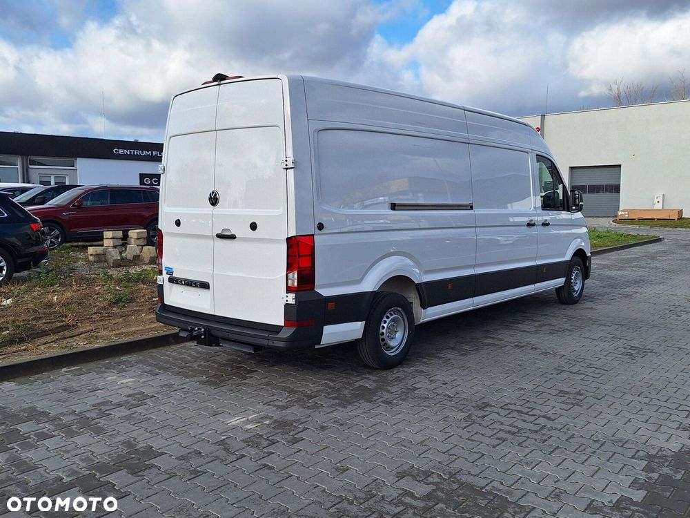 Volkswagen Crafter L4H3 35 furgon 177KM automat - 11