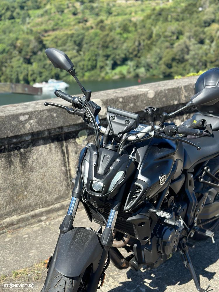 Yamaha MT-07 - 2