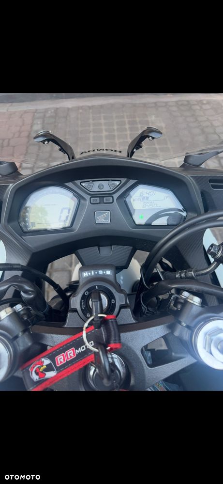 Honda CBR - 16