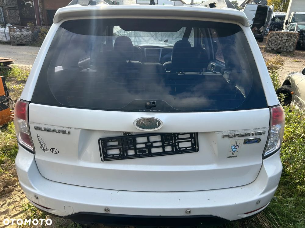 SUBARU FORESTER 3 TYLNA KLAPA BAGAŻNIKA - 1