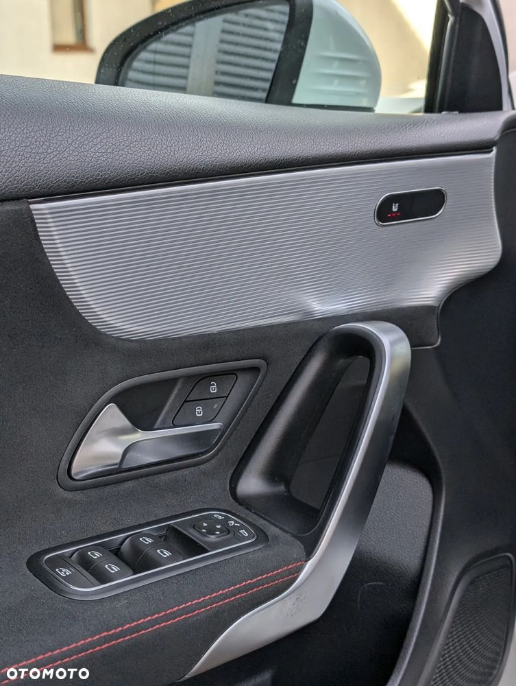 Mercedes-Benz Klasa A 200 AMG Line - 10