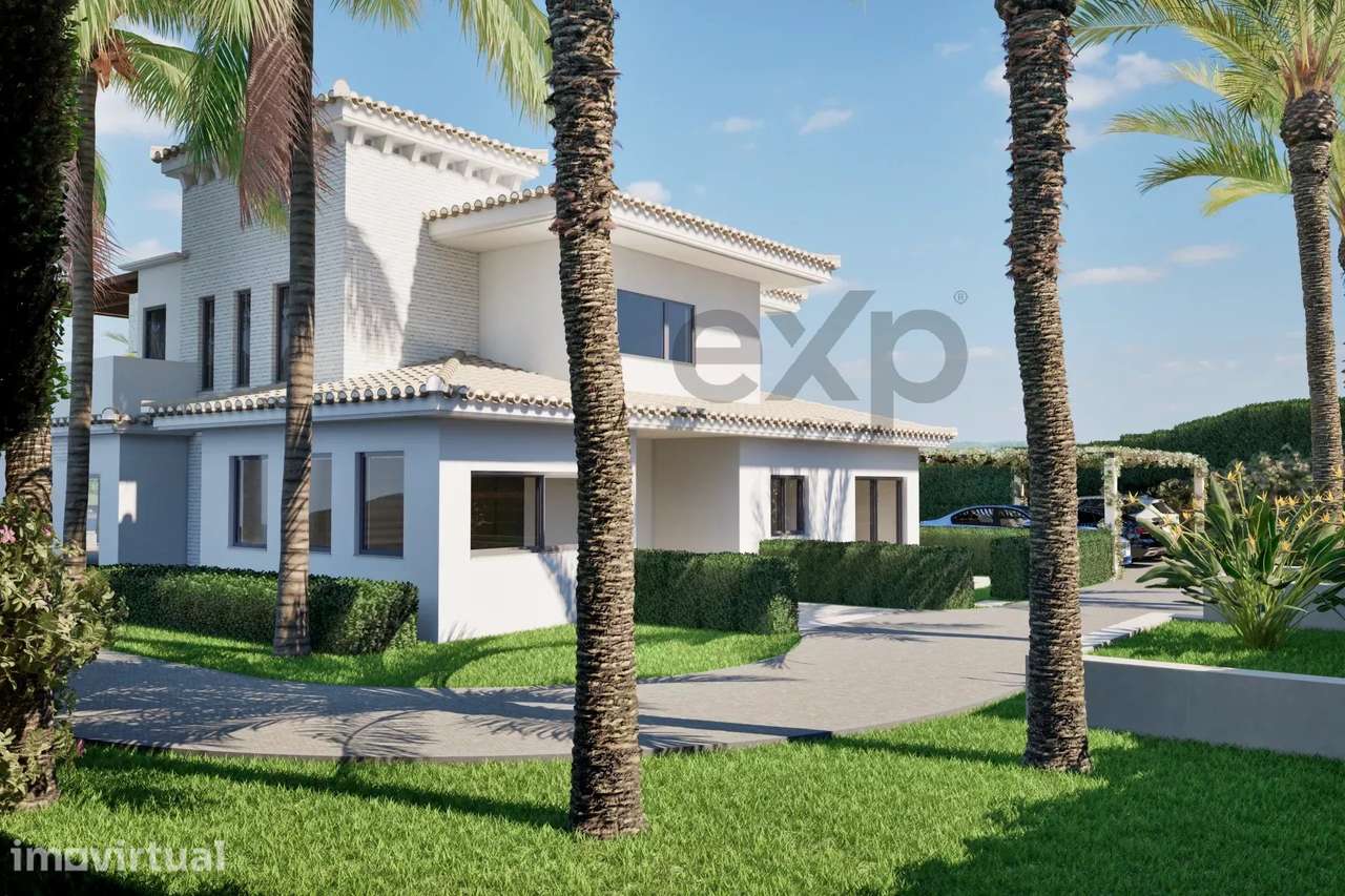 Moradia Exclusiva com 4 Quartos, Piscina e Jardim em Porto de Mós, Lag - Grande imagem: 2/51