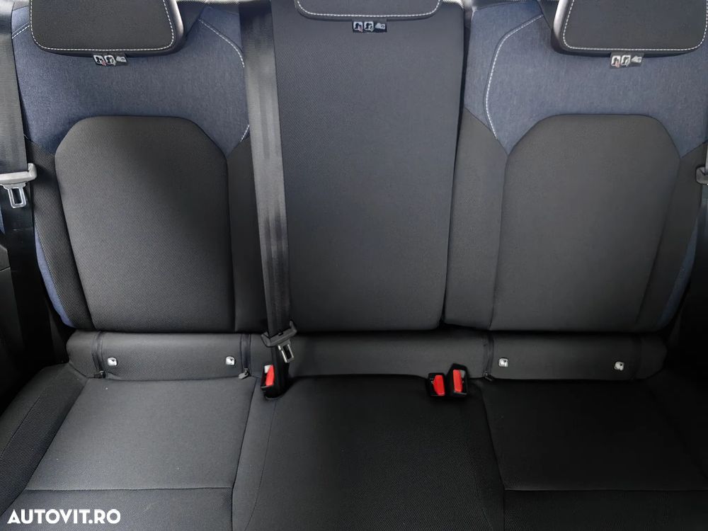 Dacia Duster HEV 140 Journey - 10