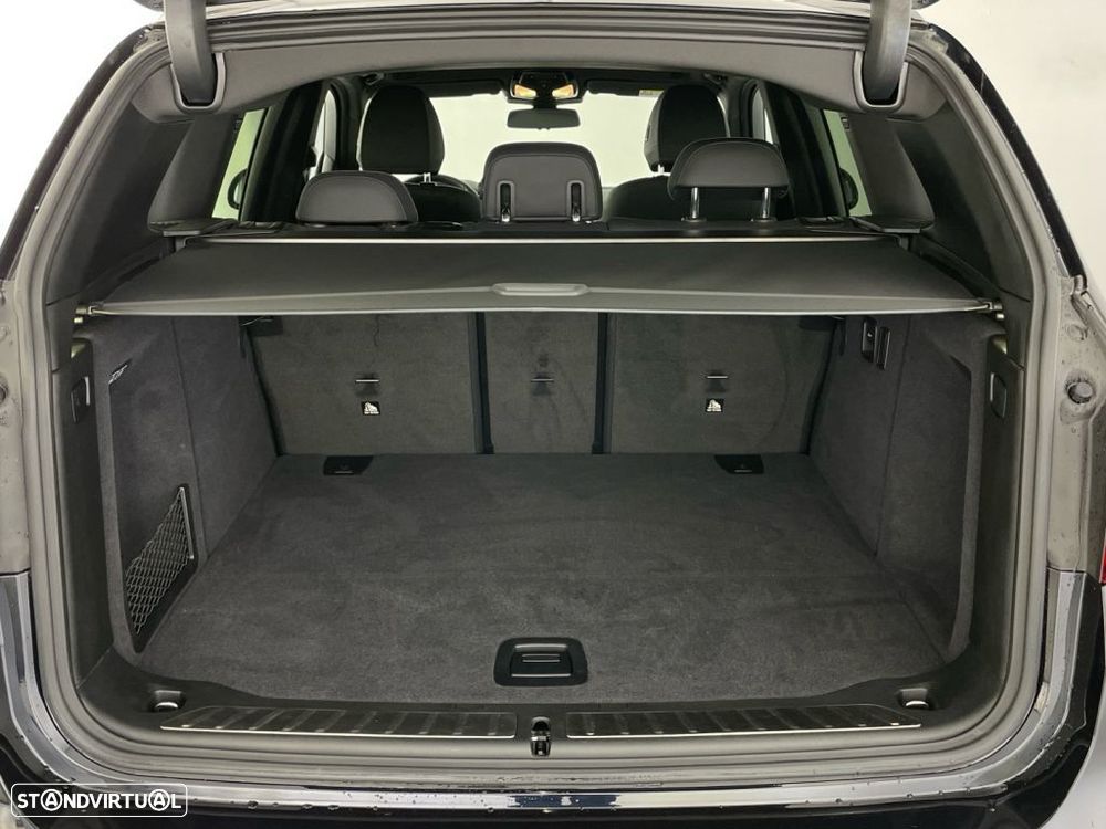 BMW iX3 Inspiring - 13