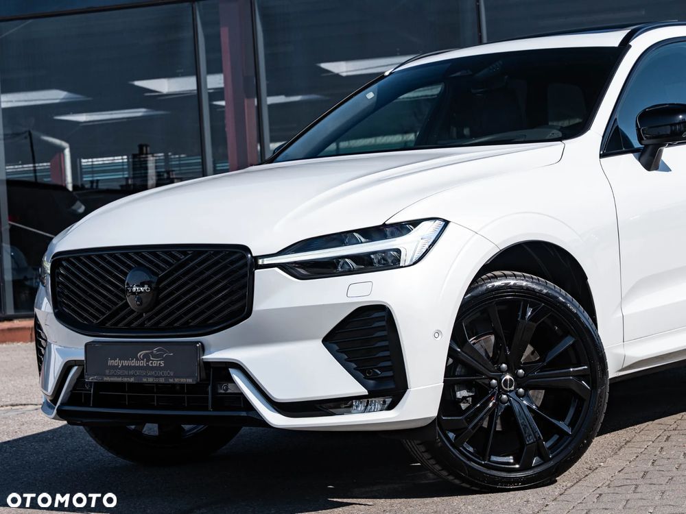 Volvo XC 60 B5 B AWD Plus Dark - 7