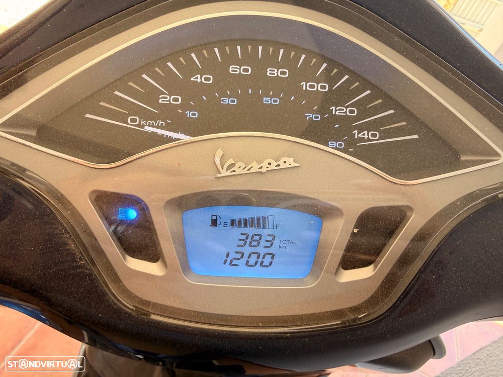 Vespa 125 Primavera - 3