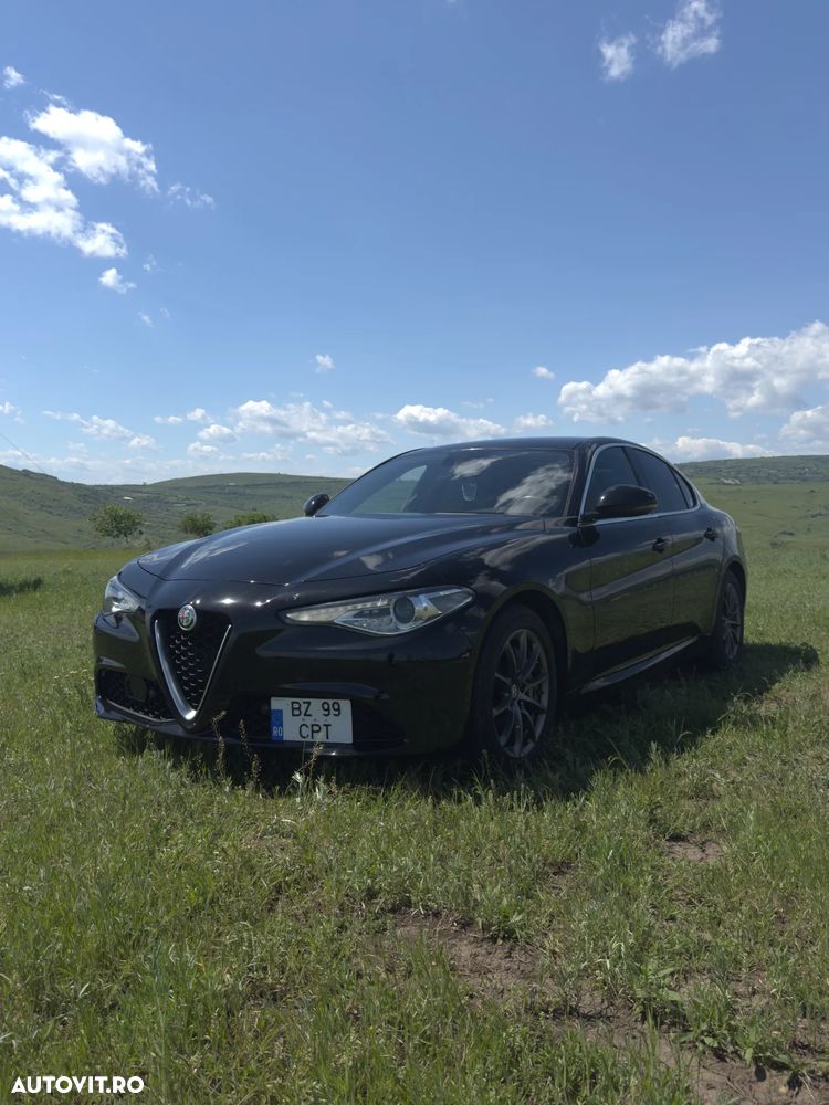 Alfa Romeo Giulia 2.0 Turbo AWD AT8 Veloce - 1