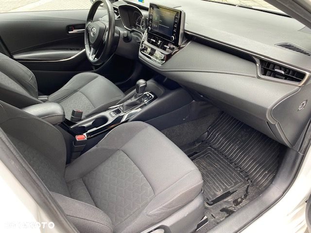 Toyota Corolla 1.8 Hybrid Comfort - 25