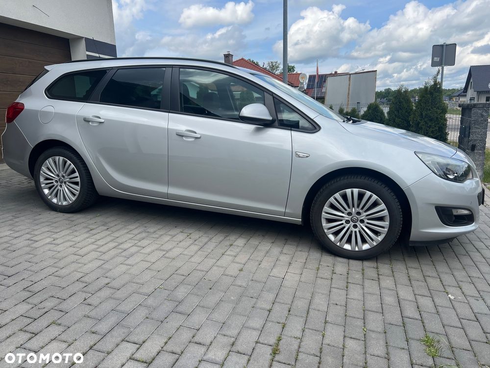 Opel Astra - 10