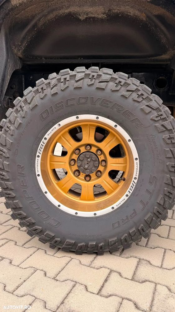 Chevrolet Silverado - 18