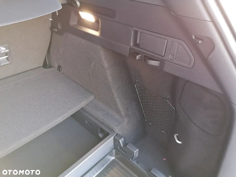 Ford Focus 1.0 EcoBoost mHEV ST-Line X - 15