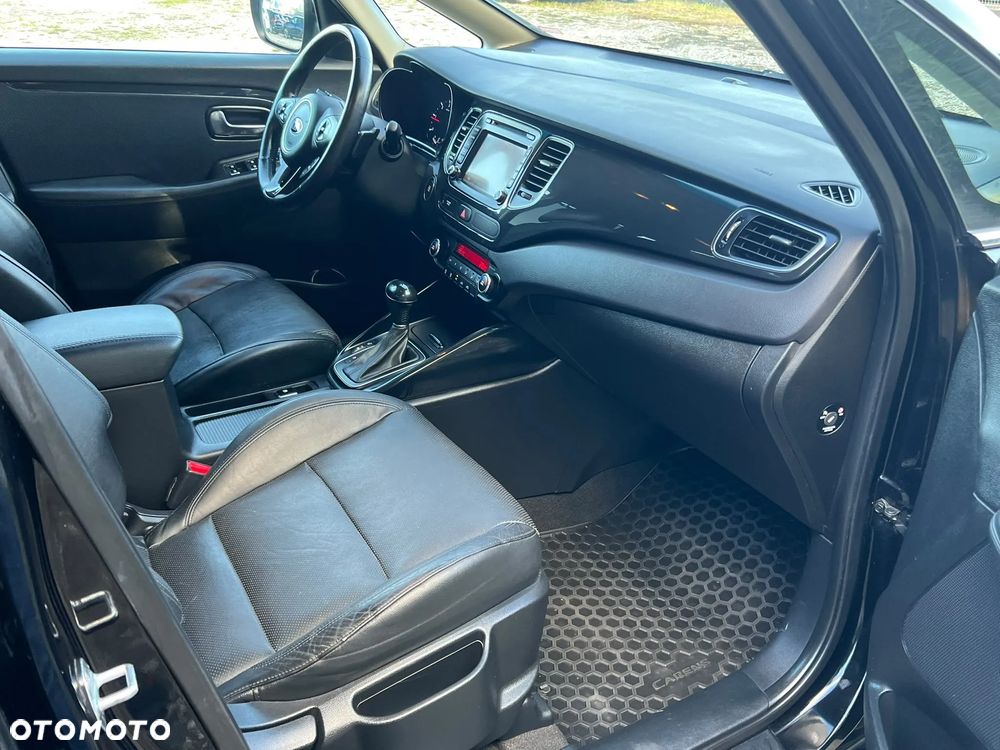 Kia Carens 1.7 CRDi Spirit - 13