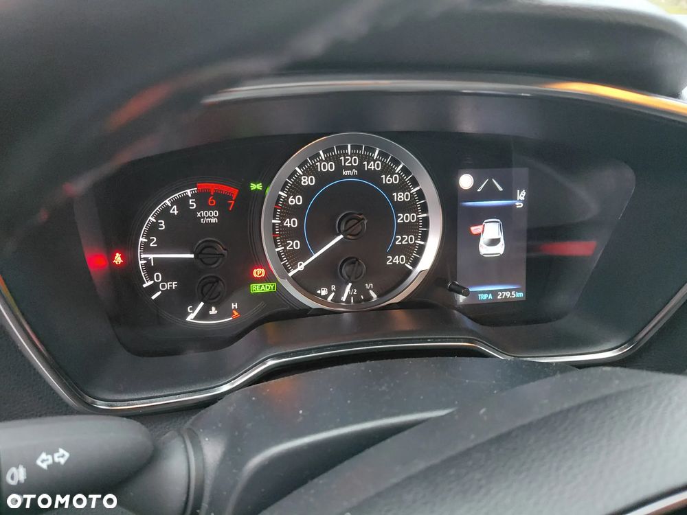 Toyota Corolla 1.8 Hybrid Comfort - 18