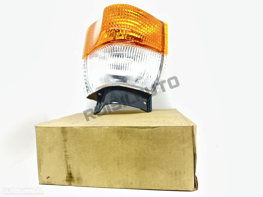 Farolim Pisca Frente Direito 108.802_720 Nissan Cabstar (f23) [ - 1