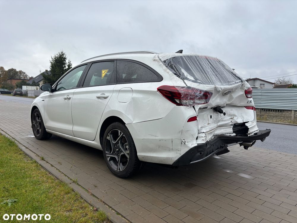 Hyundai i30 1.0 T-GDI 48V-Hybrid DCT N-Line - 13