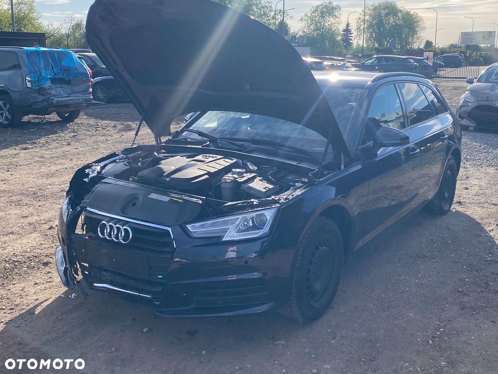 Audi A4 Avant 2.0 TDI S tronic - 4