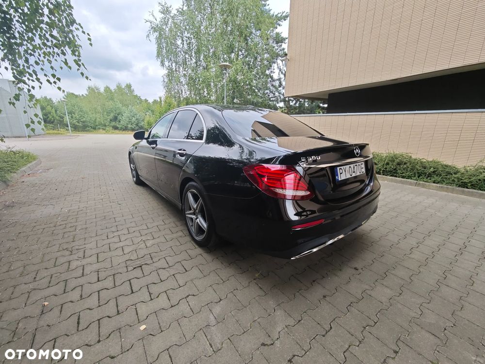 Mercedes-Benz Klasa E 300 9G-TRONIC Avantgarde - 6