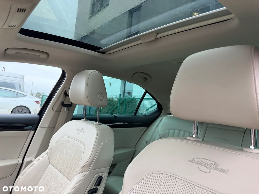 Skoda Superb 2.0 TDI 4x4 L&K DSG - 16