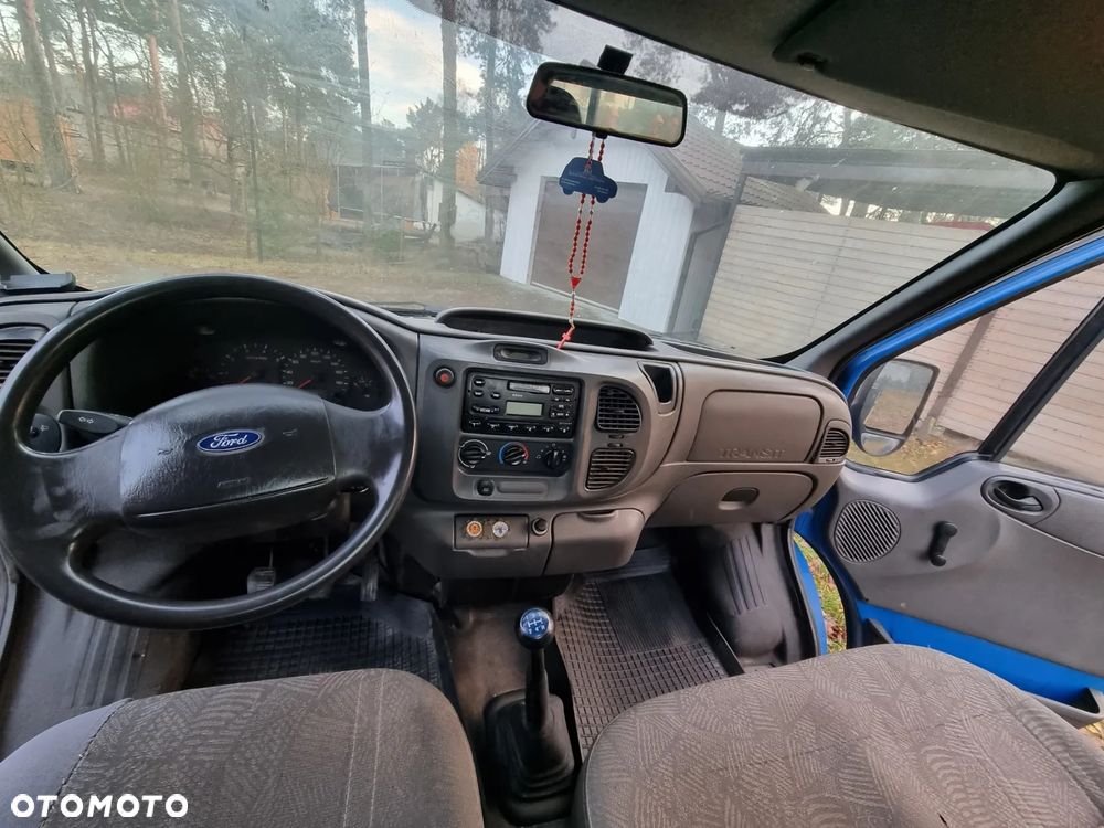 Ford Transit - 15