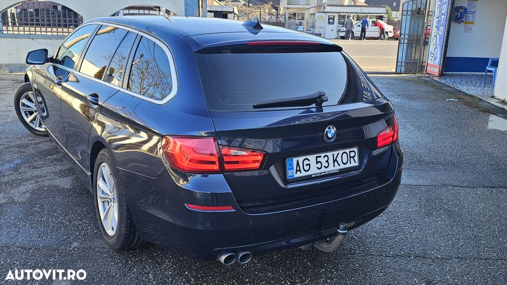 BMW Seria 5 520d Touring - 5