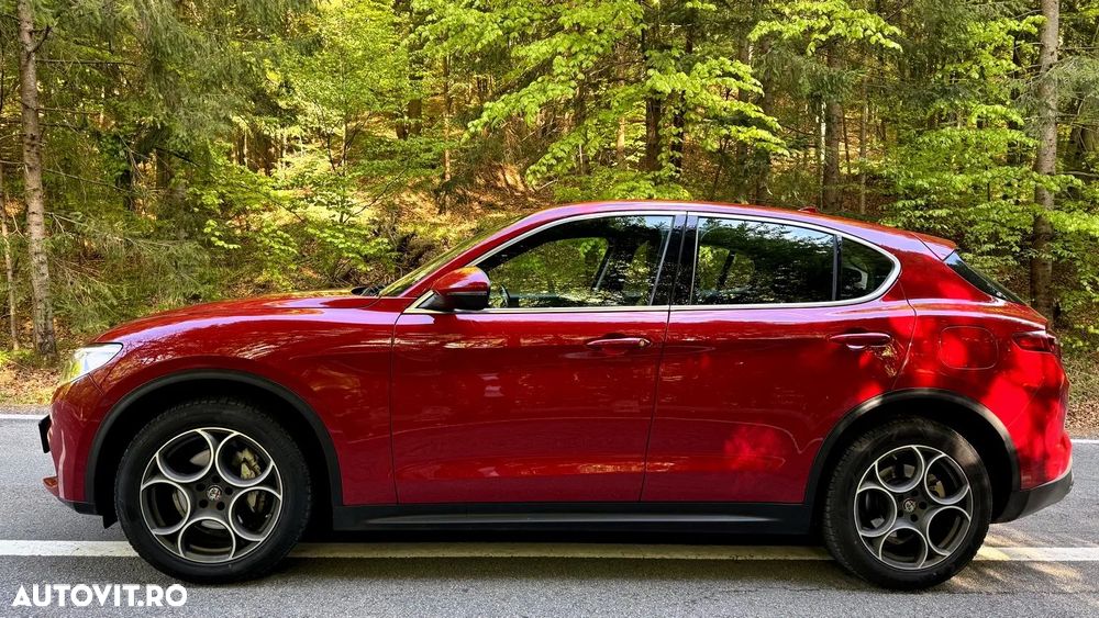 Alfa Romeo Stelvio 2.0 Turbo AWD AT8 Veloce - 7
