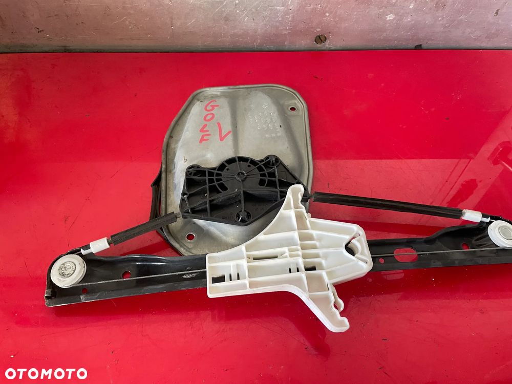 MECHANIZM SZYBY LEWY TYŁ VW GOLF V 5M0839461 - 4
