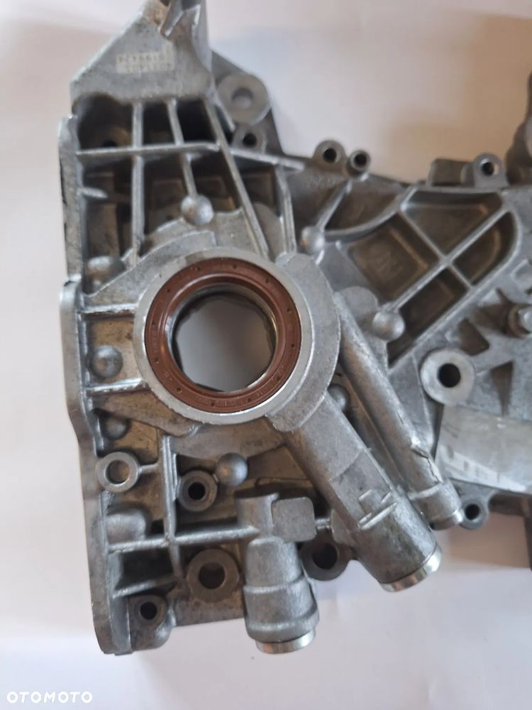 OBUDOWA ROZRZĄDU, POMPA OLEJU 25194353-Opel MOKKA, MERIVA B/ 1,4 turbo - 2