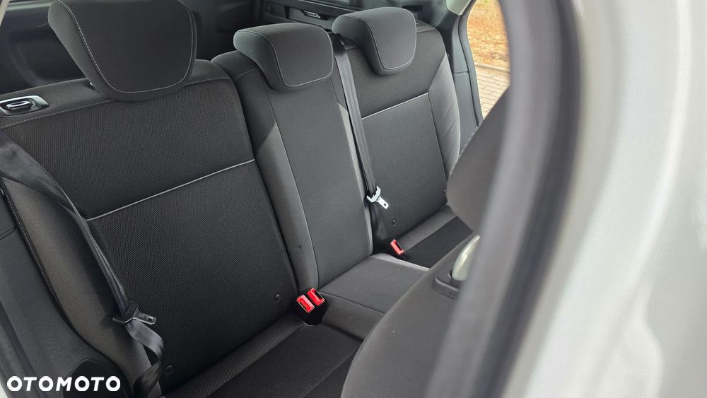 Ford Focus 1.6 TDCi Trend Sport - 29