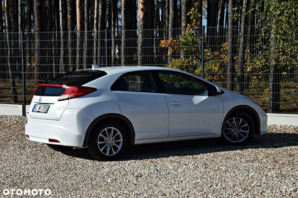 Honda Civic 1.4 i-VTEC Elegance - 23