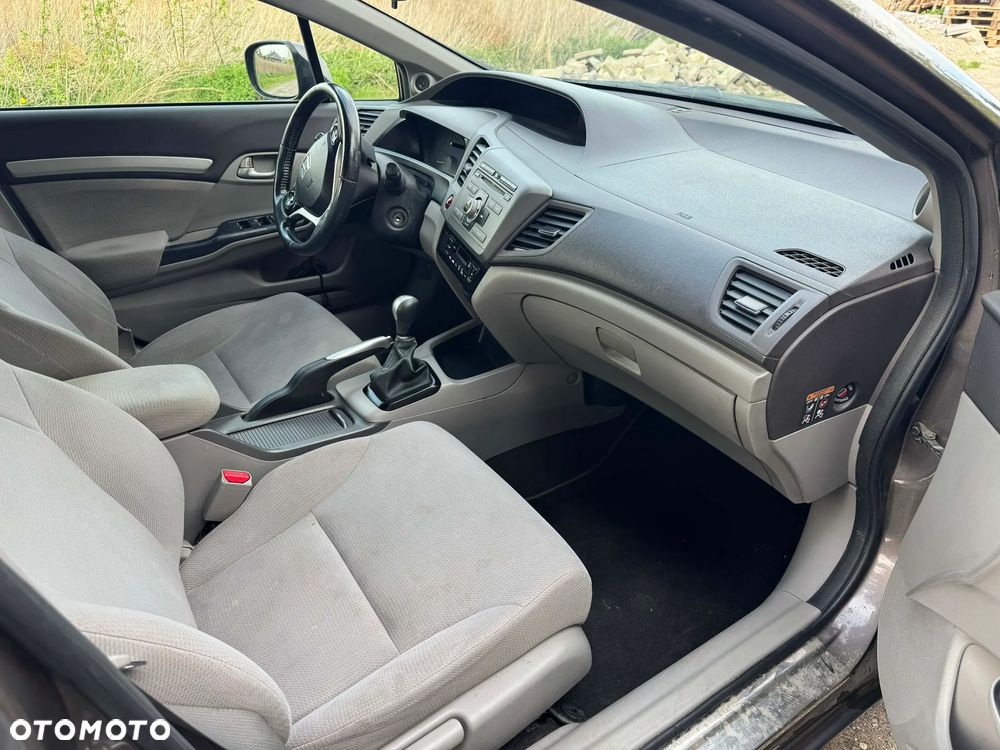 Honda Civic 1.8 Executive - 2