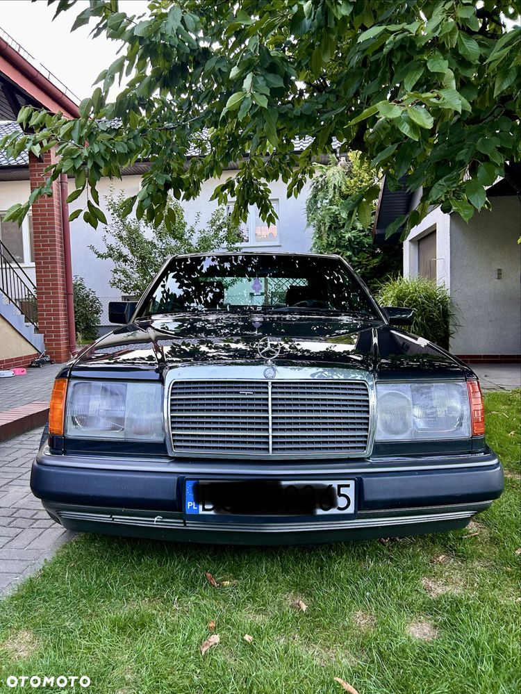Mercedes-Benz W124 (1984-1993) - 1