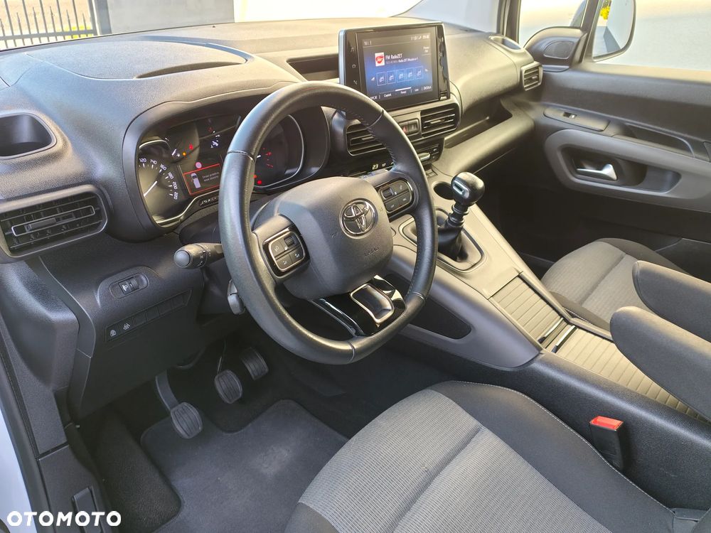 Toyota Proace City Verso - 11