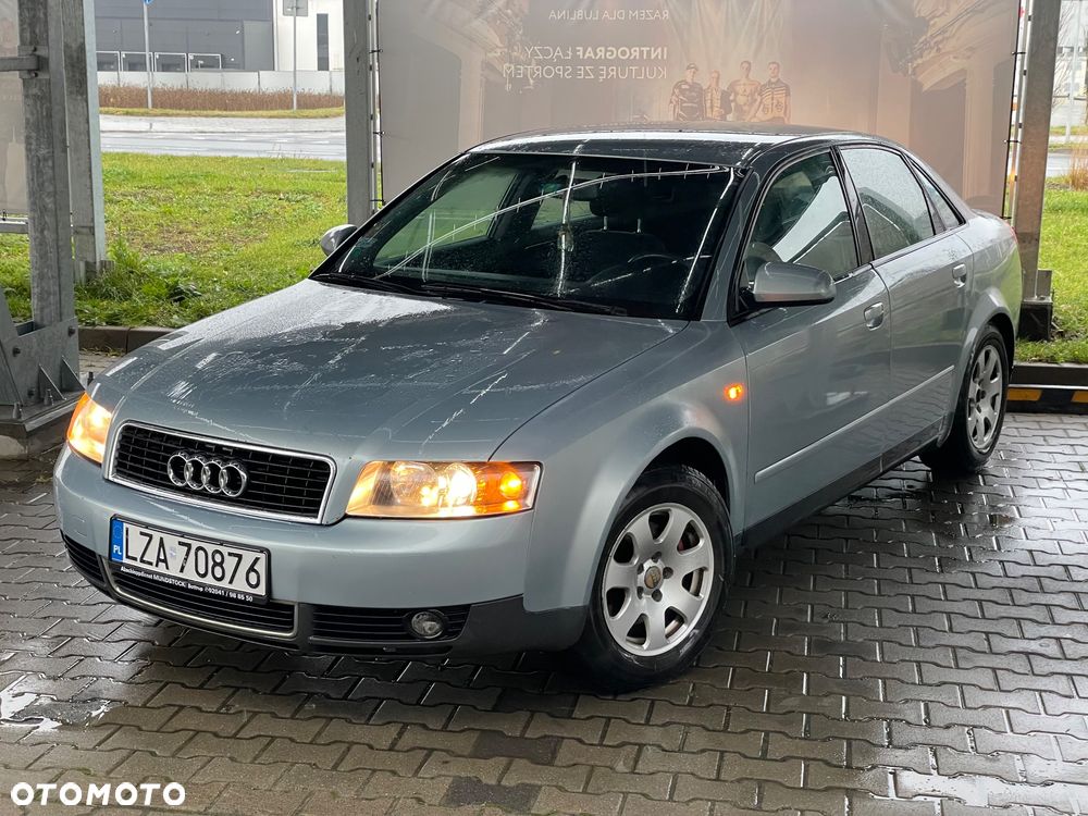 Audi A4 Limousine - 2