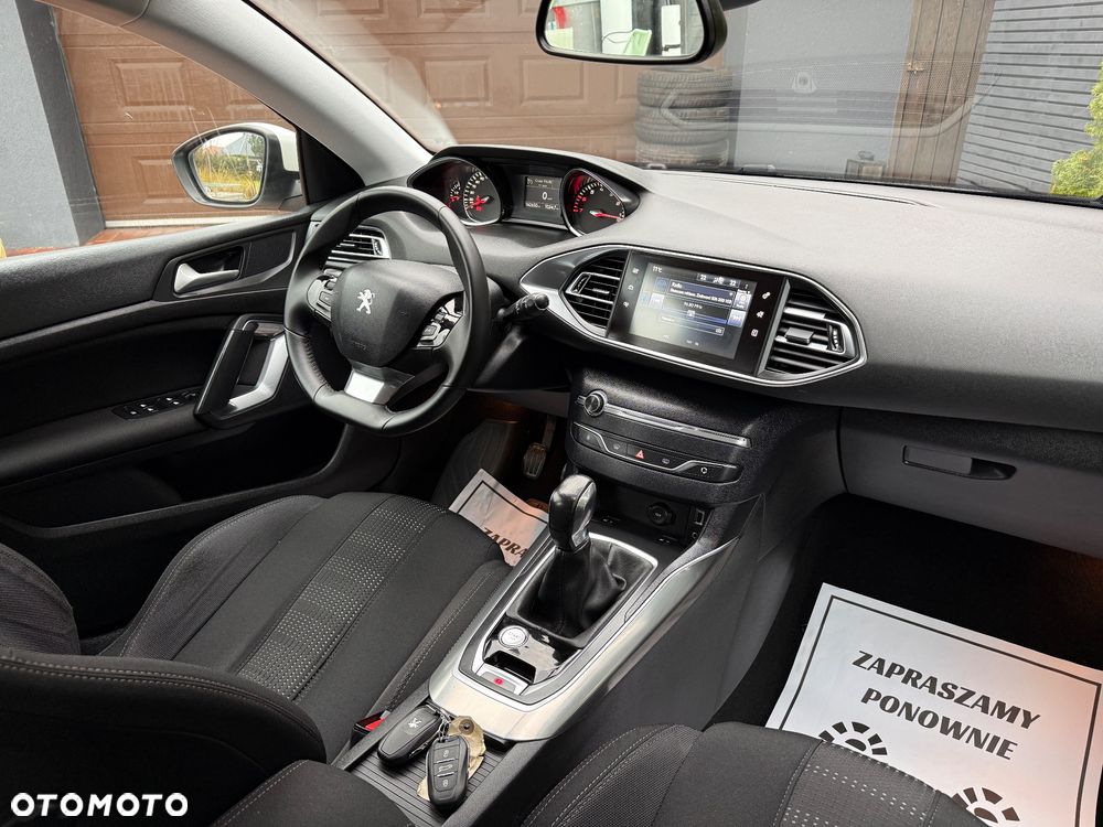 Peugeot 308 PureTech 110 Stop & Start Allure - 11