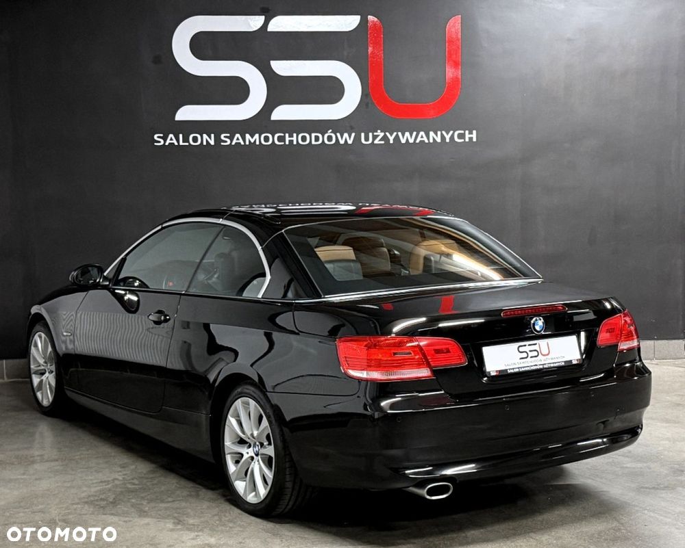 BMW Seria 3 320i - 33