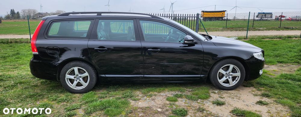 Volvo V70 D4 Geartronic Summum - 4