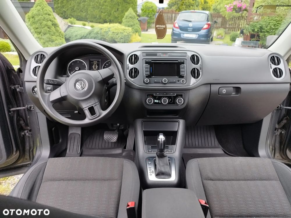 Volkswagen Tiguan - 10