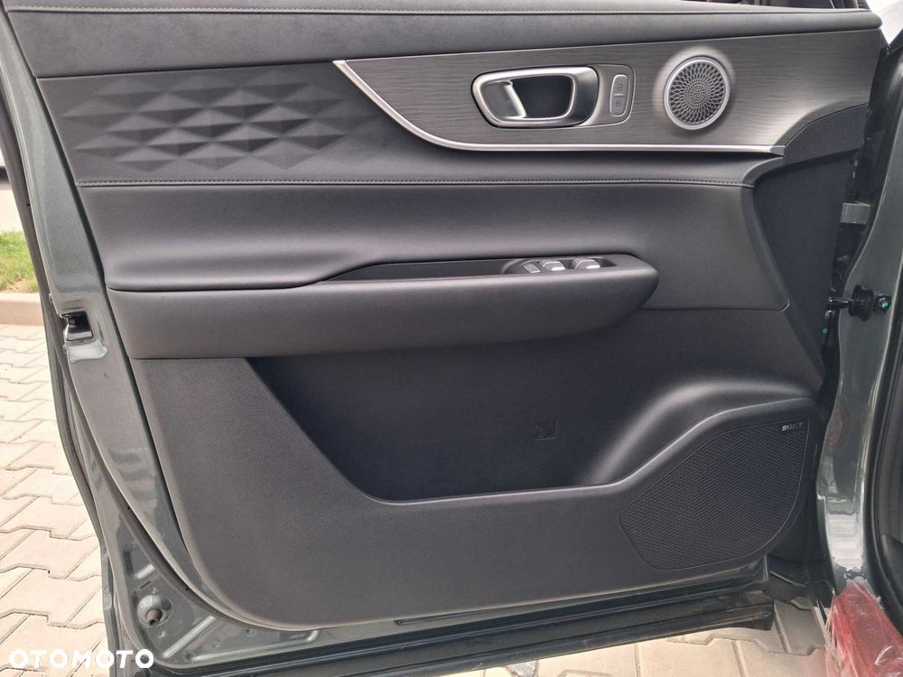 Chery Tiggo 8 1.6 T-GDI Comfort DCT - 9