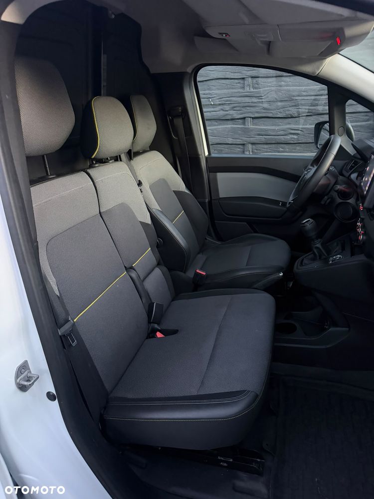 Renault KANGOO _ 1.5 BleuDCI _ Tylko 89.000km ! _ 2023 Rok - 12