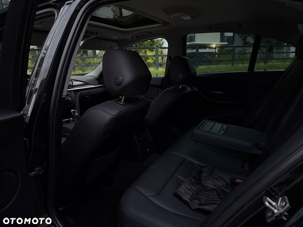 BMW Seria 3 - 13