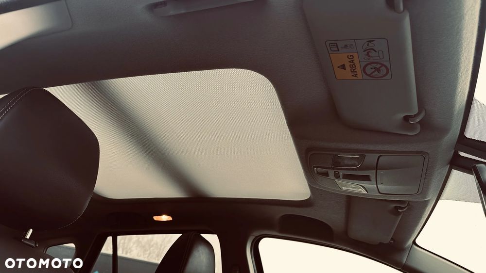 Suzuki SX4 1.6 Premium - 23