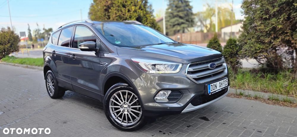 Ford Kuga 1.5 EcoBoost 2x4 Titanium - 21