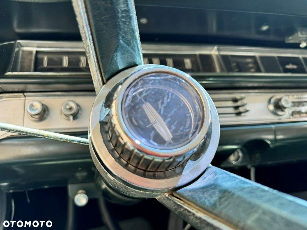 Oldsmobile Inny - 23