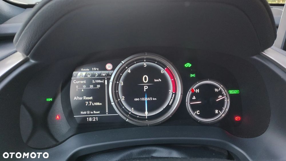 Lexus RX 450h F Sport Edition - 12